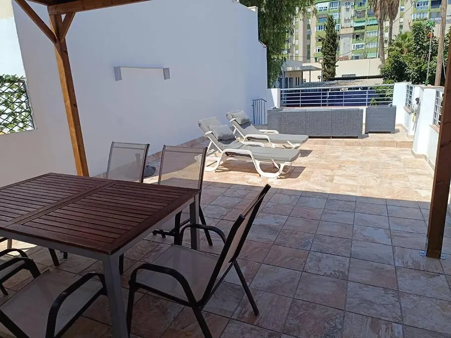 Апартаменты Beautiful House On The Beach El Palo - Malaga - Allende